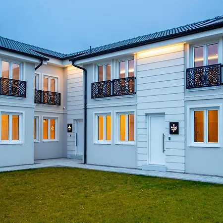 Royal Crown スボティツァ