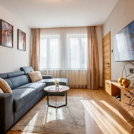 Royal Crown * Subotica