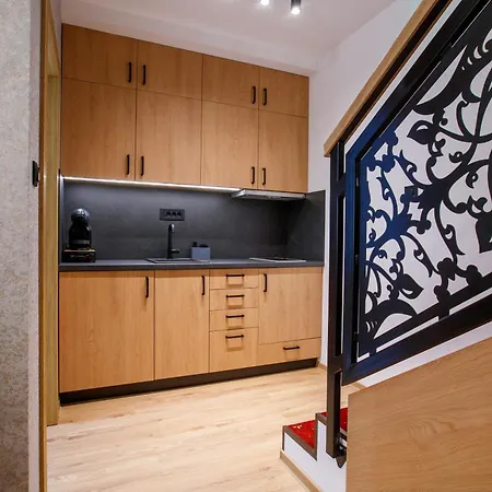 Royal Crown Lägenhet