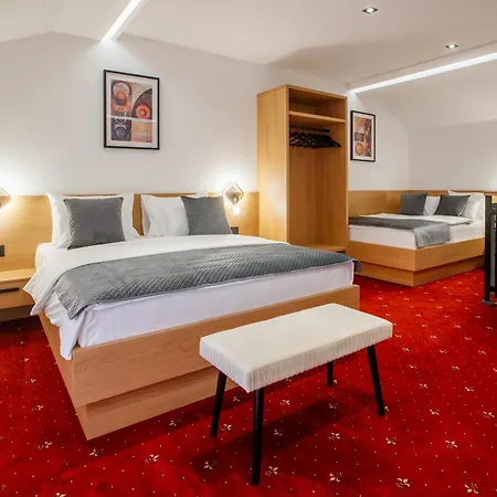 Royal Crown Lägenhet Subotica