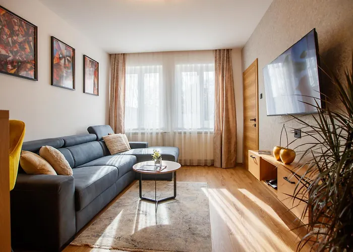 Royal Crown * Subotica